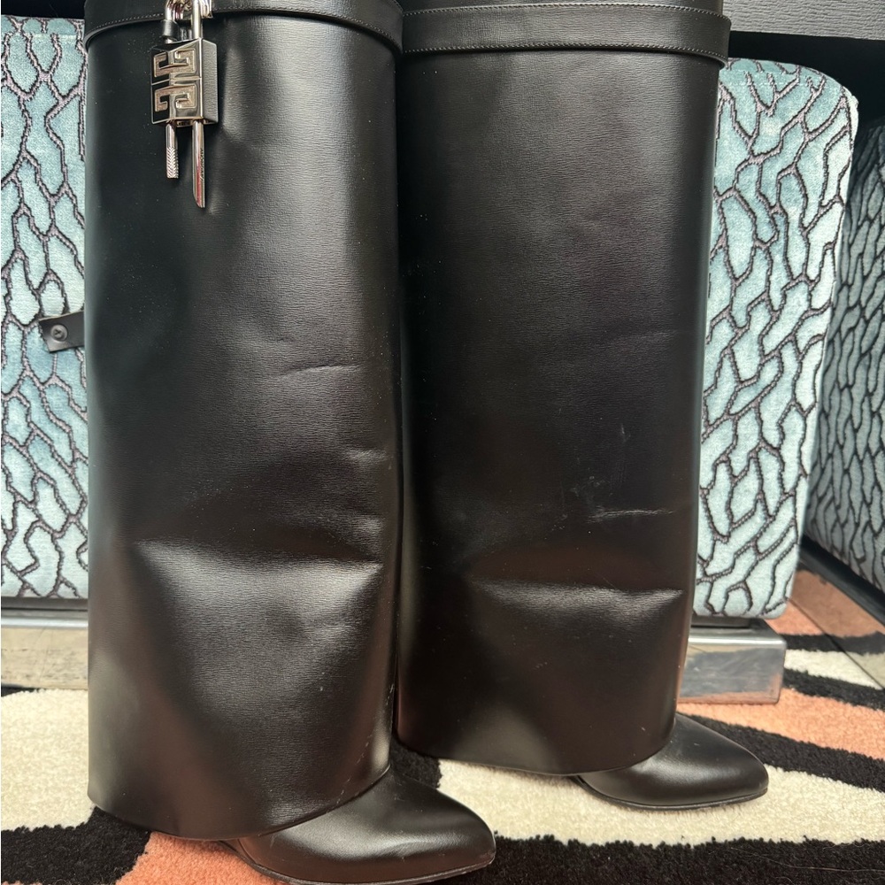 Givenchy Shark Lock Boots-Wide Fit 36.5